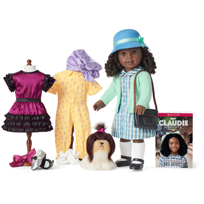 Claudie’s™ Performance & PJs Gift Set (Historical Characters) H0